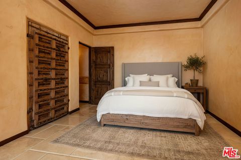 Tiny photo for 4020 Cuervo Avenue, Santa Barbara, CA 93110 (MLS # 25615941)