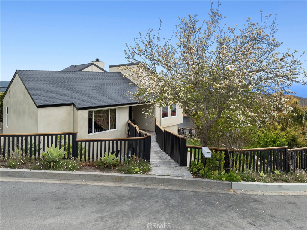 2888 Bernard Court