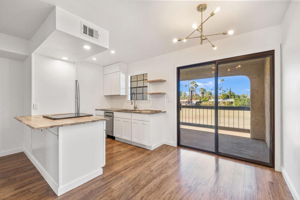 Palm Springs Golf & - Residential