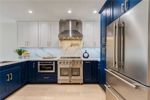 Photo of 11919 Mayfield Ave #2, Los Angeles, CA 90049 (MLS # IG26077048)