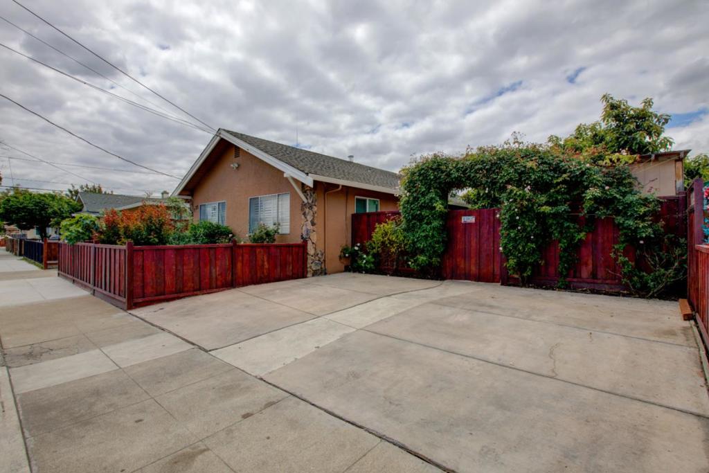 135 S 26th Street