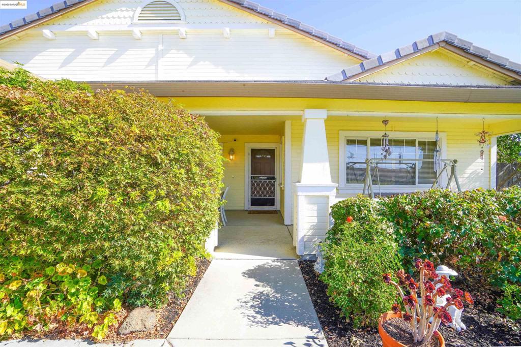 5402 Navajo Ct