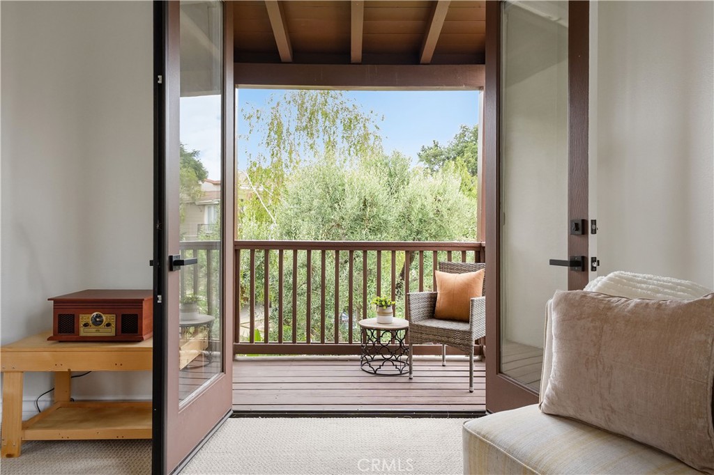 24705 Tiburon St, Valencia, CA, 91355, USA, 4 Bedrooms Bedrooms, ,5 BathroomsBathrooms,Residential,Pending,24705 Tiburon St,SR26114698