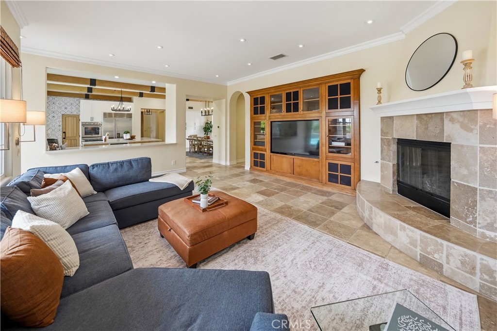 24705 Tiburon St, Valencia, CA, 91355, USA, 4 Bedrooms Bedrooms, ,5 BathroomsBathrooms,Residential,Pending,24705 Tiburon St,SR26114698