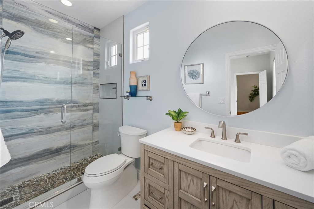 24705 Tiburon St, Valencia, CA, 91355, USA, 4 Bedrooms Bedrooms, ,5 BathroomsBathrooms,Residential,Pending,24705 Tiburon St,SR26114698