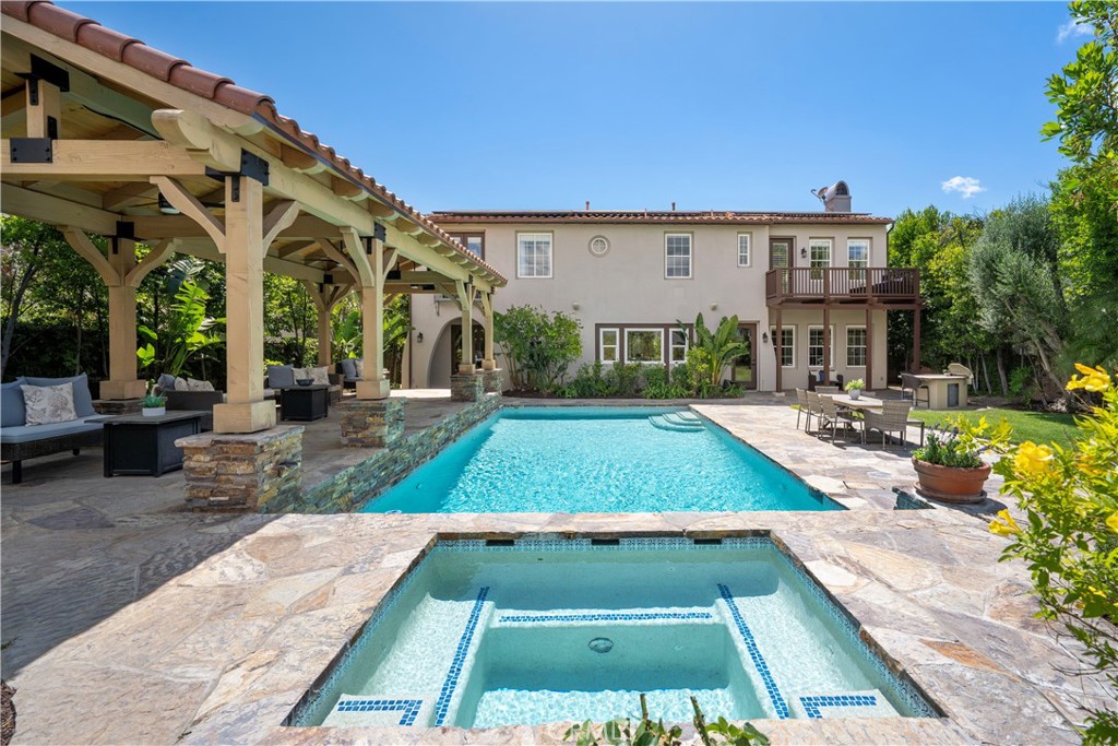 24705 Tiburon St, Valencia, CA, 91355, USA, 4 Bedrooms Bedrooms, ,5 BathroomsBathrooms,Residential,Pending,24705 Tiburon St,SR26114698