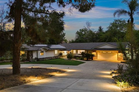 8615 Mariposa St La Mesa CA 91941