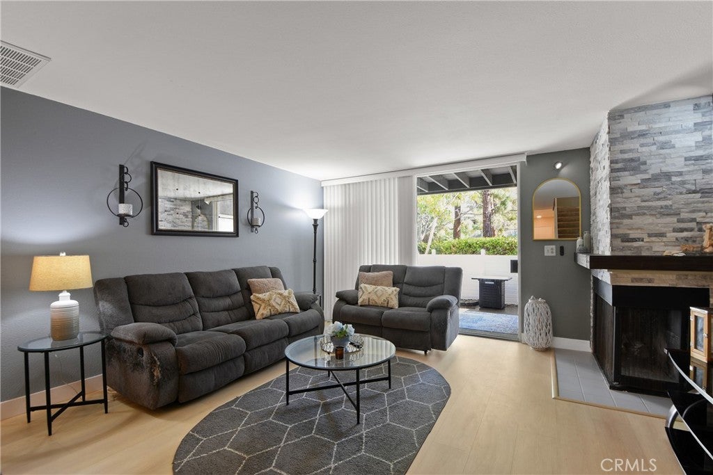 25445 Pine Creek