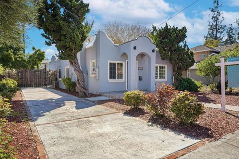 Photo of 1508 W Hedding Street, San Jose, CA 95126 (MLS # ML82047603)