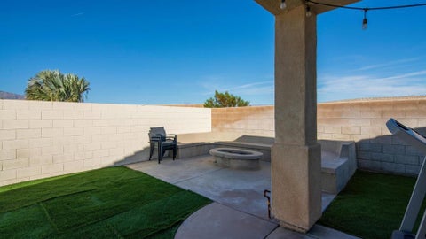 Tiny photo for 27651 Avenida Maravilla, Cathedral City, CA 92234 (MLS # 219155165DA)