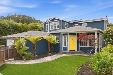 Photo of 1384 Peralta Road, Pacifica, CA 94044 (MLS # ML82059423)