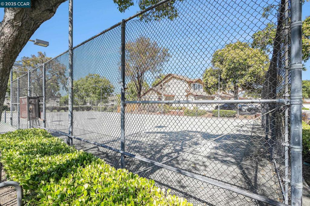 PEPPERTREE - Residential