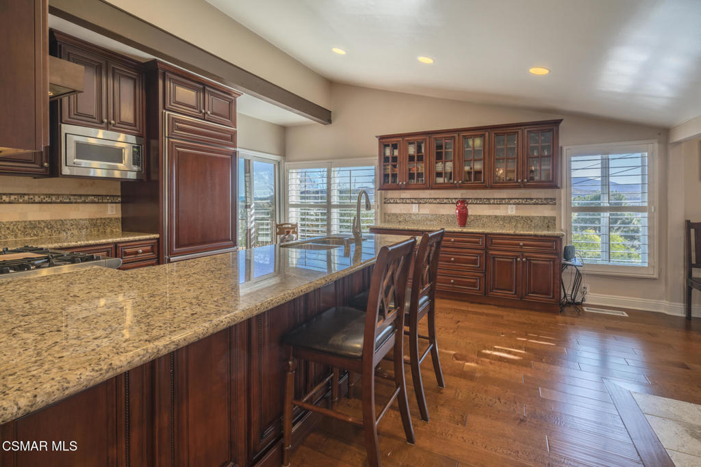 Old Agoura - 850 - 850 - Residential