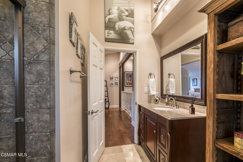 Old Agoura - 850 - 850 - Residential