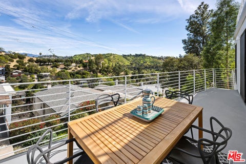 Photo of 4683 Glenalbyn Drive, Los Angeles, CA 90065 (MLS # 26101652)