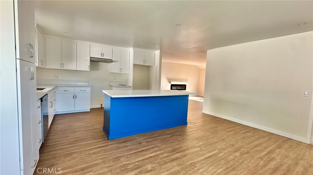 2512 Stanford