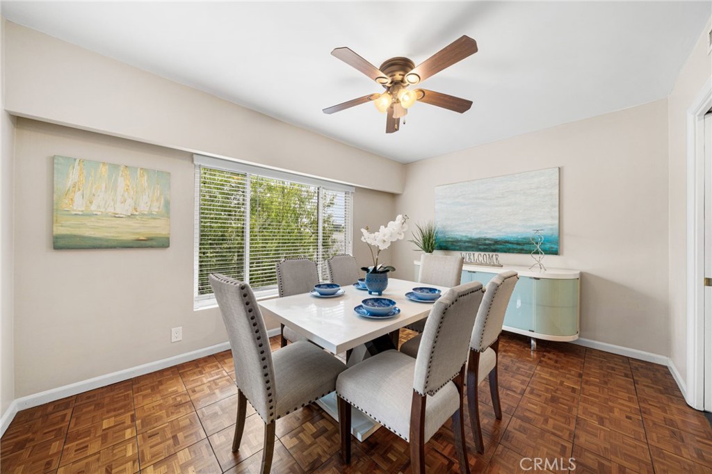 1641 S Pomona Avenue D36