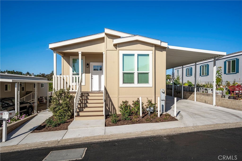 1120 E Mission Road 22