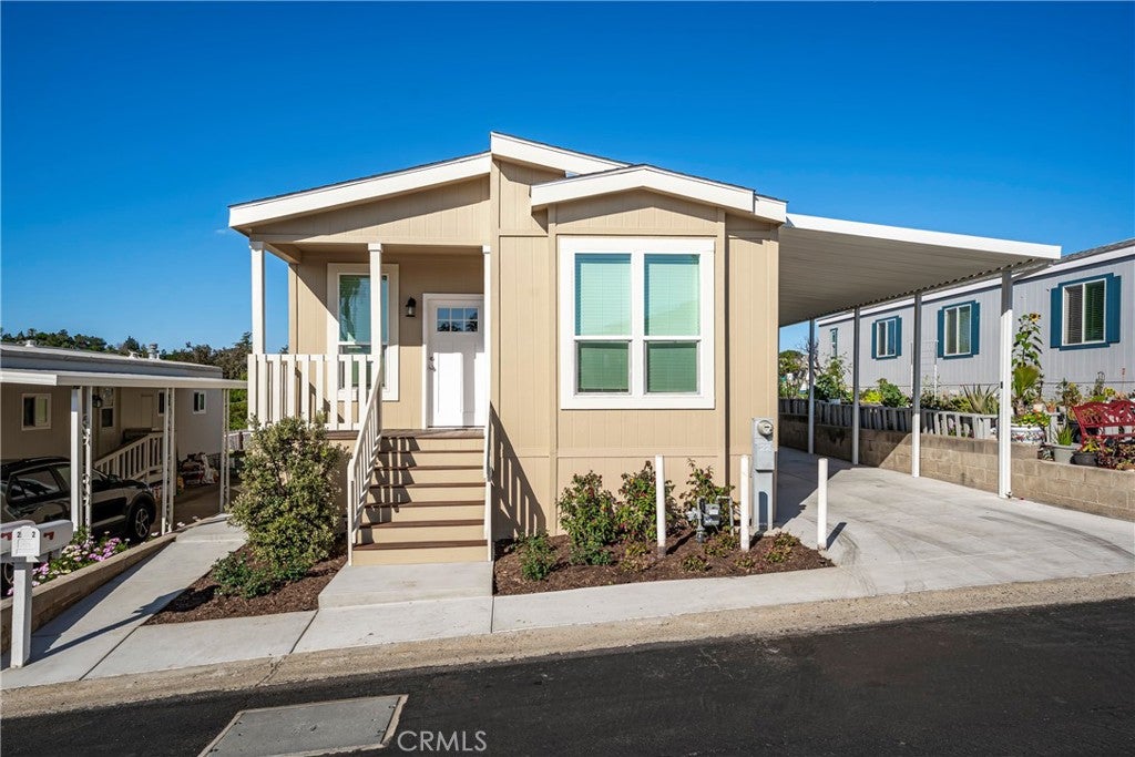 1120 E Mission Road 22