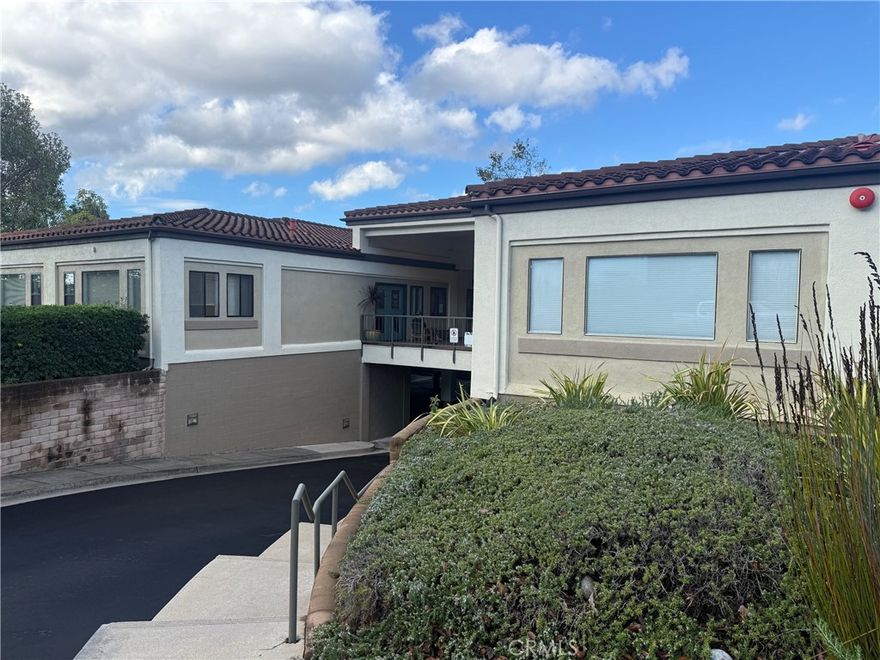 A 1,659 SF suite with excellent parking in the Bishop Street Medical Complex. This suite is in very good condition and consists of a large doctors office, five exam rooms, nurses workstations, two restrooms, and a reception area.