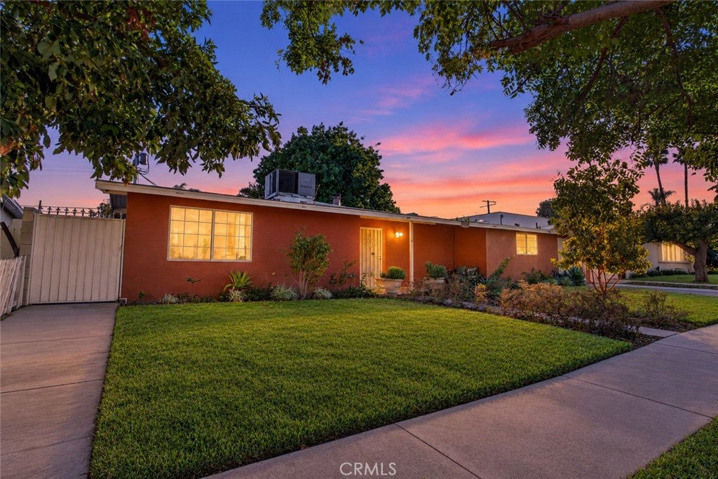 19456 Elkwood