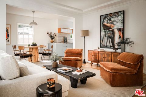 Photo of 2916 Swan Place, Los Angeles, CA 90026 (MLS # 26669343)