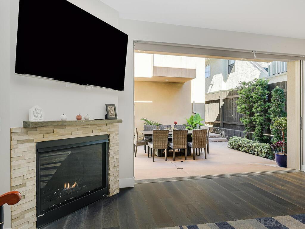 Pacific Beach - Residential