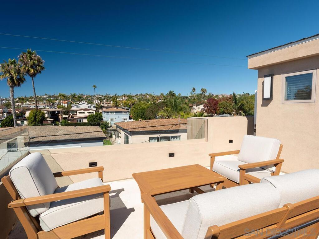 Pacific Beach - Residential