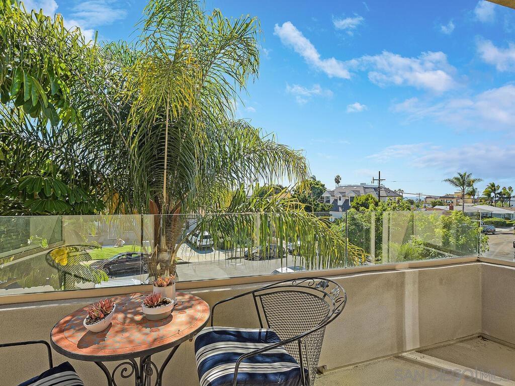 Pacific Beach - Residential