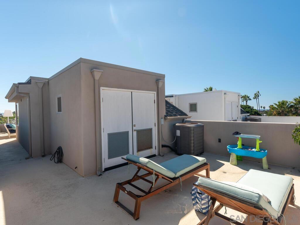 Pacific Beach - Residential