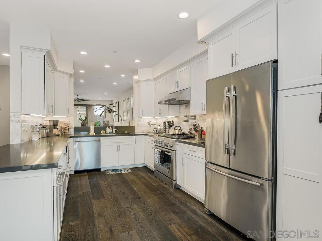 Pacific Beach - Residential