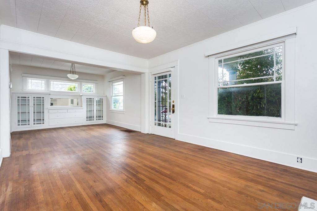 North Park - Residential Income