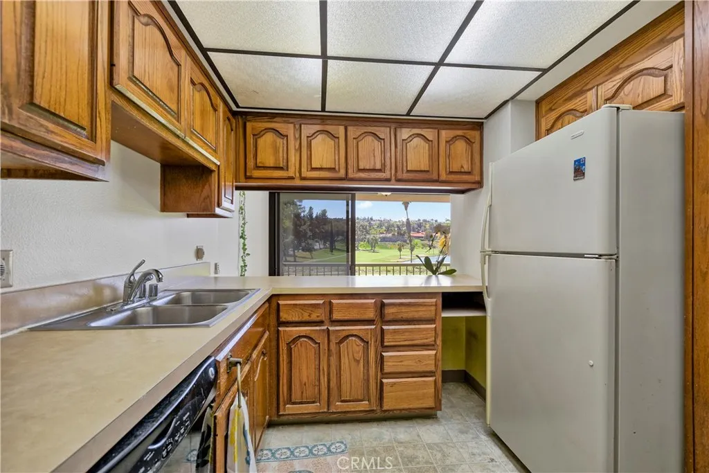 Riverside, California 92507, United States, 2 Bedrooms Bedrooms, ,2 BathroomsBathrooms,Residential,Active,116074