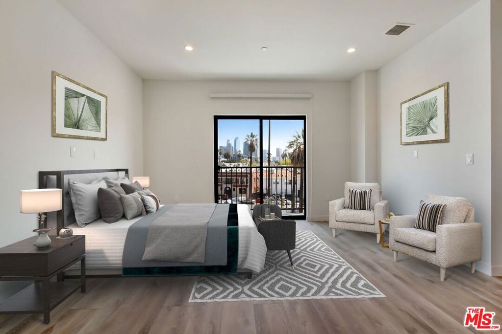 We are pleased to offer a one-month free concession, applied to the third month upon approval of your application. Please NOTE ** for your convenience, the concession has already been reflected in the listed price as the Net Effective Rate. The actual Base Rent is $1,850 per month. Please note that only off-site or residential street parking is available at this time, as the garage is currently full. However, ample residential street parking is available in an easy parking area. This spacious studio features an open floor plan and is in move-in ready condition, complete with luxury appliances, including a Samsung washer and dryer, dishwasher, oven, stove, and refrigerator. A standout feature of this unit is its abundant storage space, boasting two separate walk-in closets and a large private balcony. Residents can also enjoy building amenities, including a BBQ dining area with a sun deck.