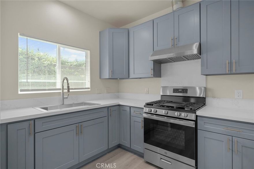 Be the first to live in this newly built 1,000 sq. ft. ADU located in the heart of West Covina, just minutes from the 10 Freeway. This modern home features 3 spacious bedrooms and 3 full bathrooms, perfect for comfortable living.



Highlights include:



Brand new SPC flooring throughout



Stainless steel appliances in a sleek, modern kitchen



Private entryway for added privacy



1 parking space conveniently located in the driveway



Everything is completely new and move-in ready



With a prime location close to shopping, dining, and freeway access, this home offers both convenience and style.