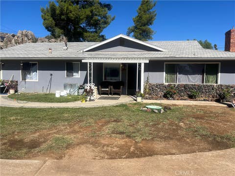 Photo of 26180 Bernice ST, Hemet, CA 92545 (MLS # CV26105118)