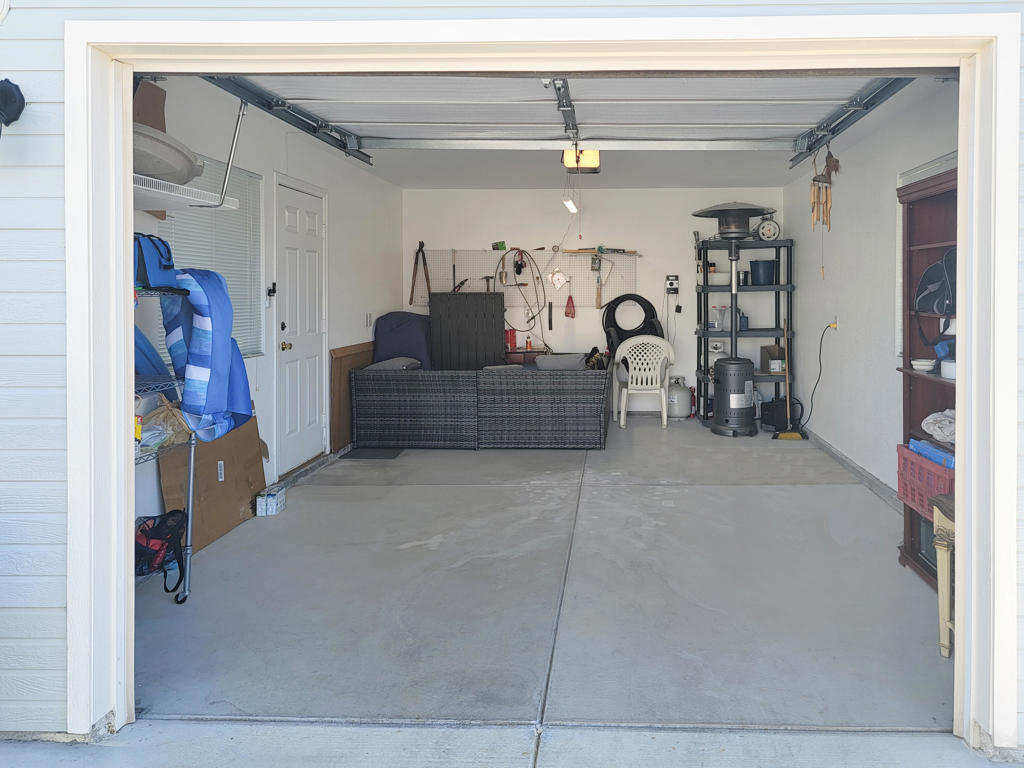 70200 Dillon Road 496