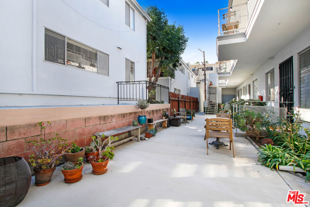 844 5th Street