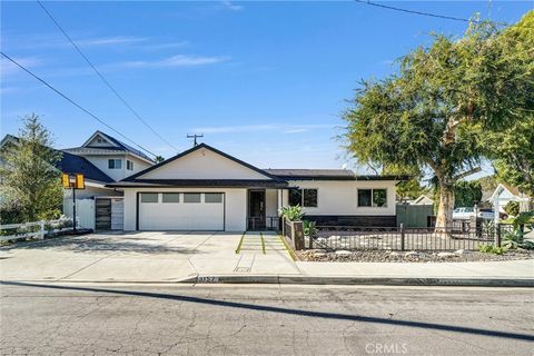 Photo of 3157 Cork Ln, Costa Mesa, CA 92626 (MLS # OC25265532)