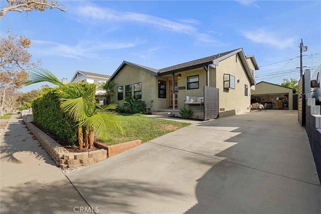 Photo of 4310 Cathann Street, Torrance, CA 90503 (MLS # SB26196002)