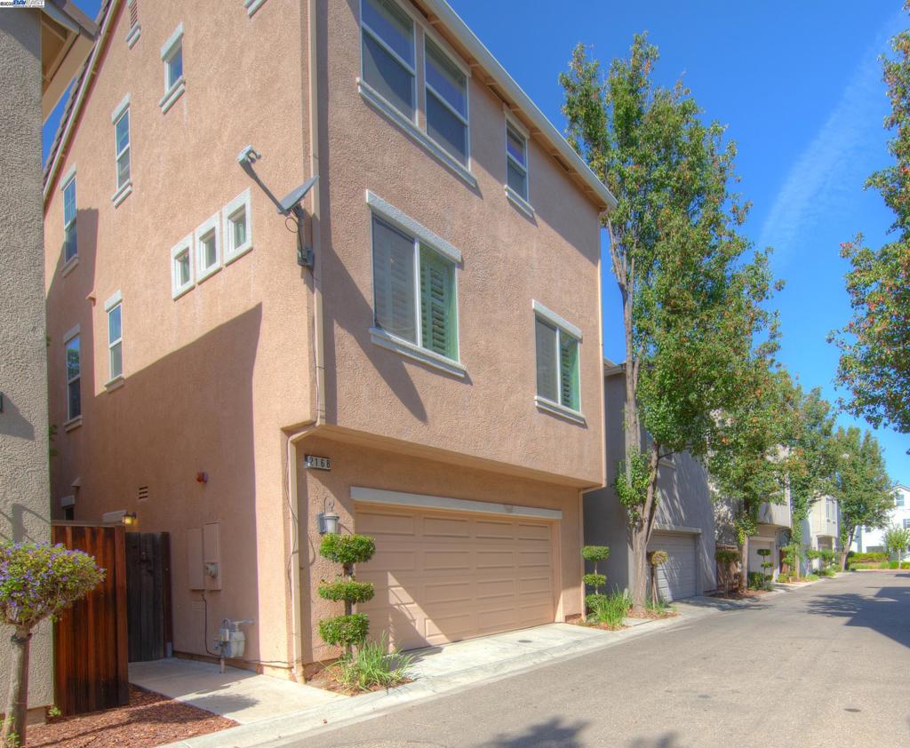MUIRFIELD - Residential