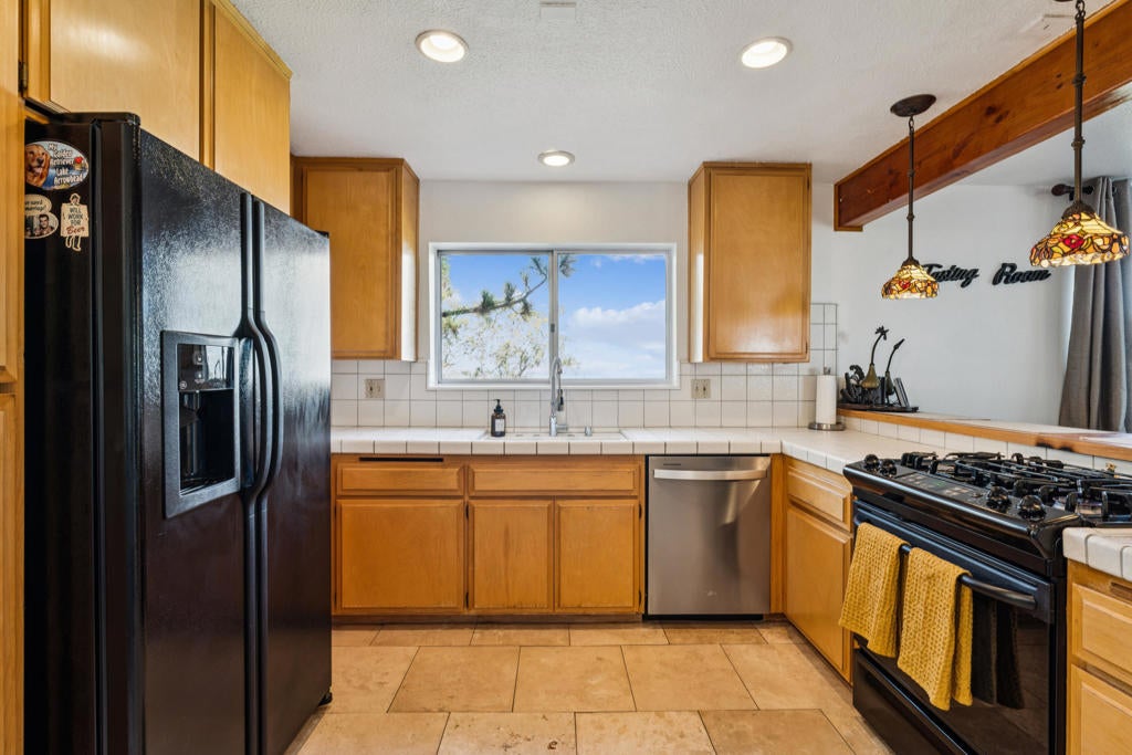 1287 Sequoia Drive