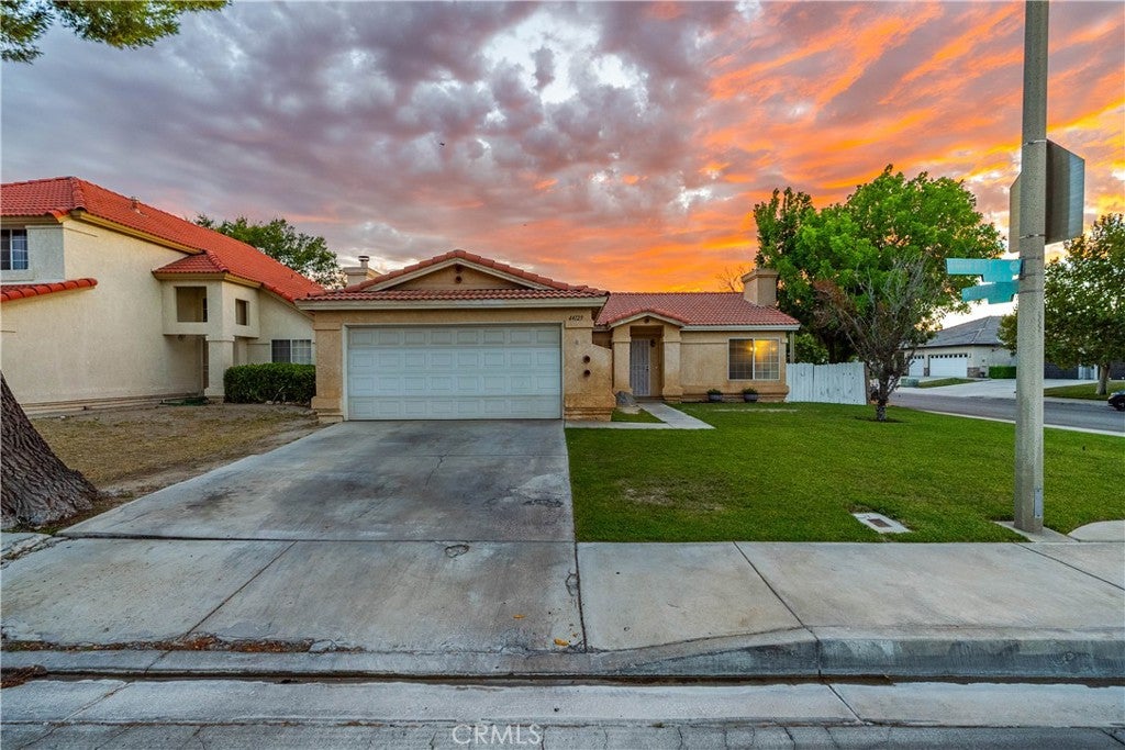 44129 Amherst Lane