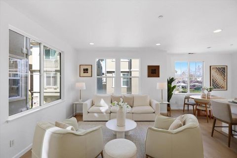 Tiny photo for 917 Vida Larga Loop, Milpitas, CA 95035 (MLS # ML82037538)