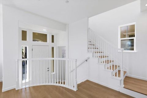 Tiny photo for 917 Vida Larga Loop, Milpitas, CA 95035 (MLS # ML82037538)