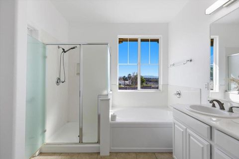 Tiny photo for 917 Vida Larga Loop, Milpitas, CA 95035 (MLS # ML82037538)