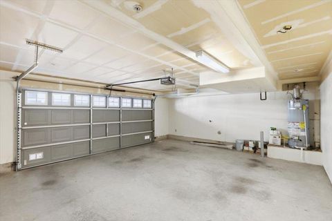 Tiny photo for 917 Vida Larga Loop, Milpitas, CA 95035 (MLS # ML82037538)