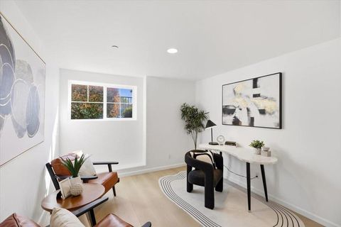 Tiny photo for 917 Vida Larga Loop, Milpitas, CA 95035 (MLS # ML82037538)