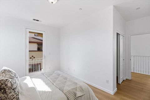 Tiny photo for 917 Vida Larga Loop, Milpitas, CA 95035 (MLS # ML82037538)