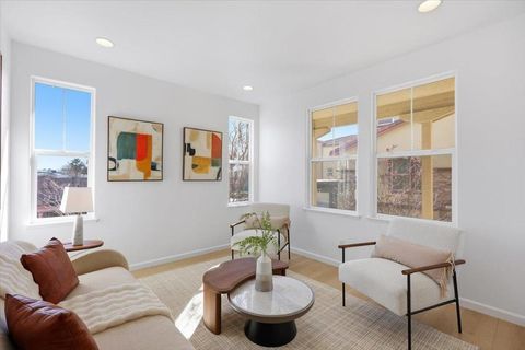 Tiny photo for 917 Vida Larga Loop, Milpitas, CA 95035 (MLS # ML82037538)